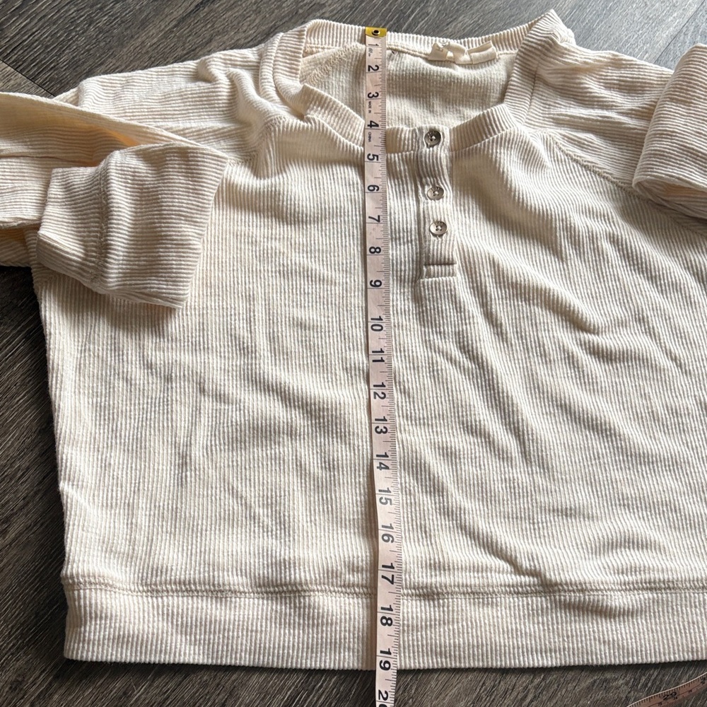 Roxy Two-Piece Lounge Set - image 7